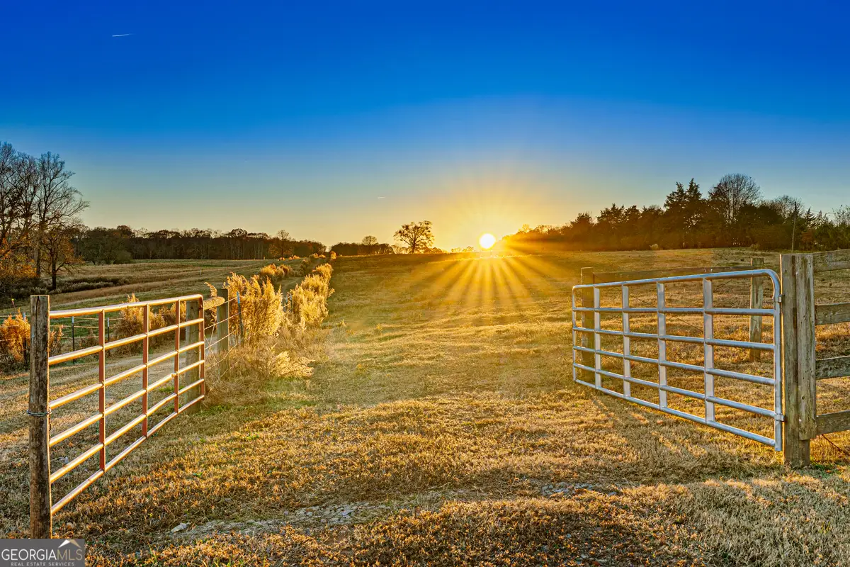 8 Legacy View, Hartwell, GA 30643 - #1