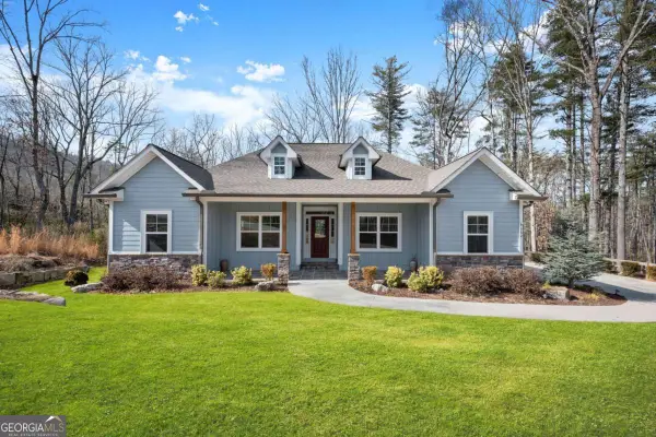 562 Yonah Lake Drive, Sautee Nacoochee, GA 30571