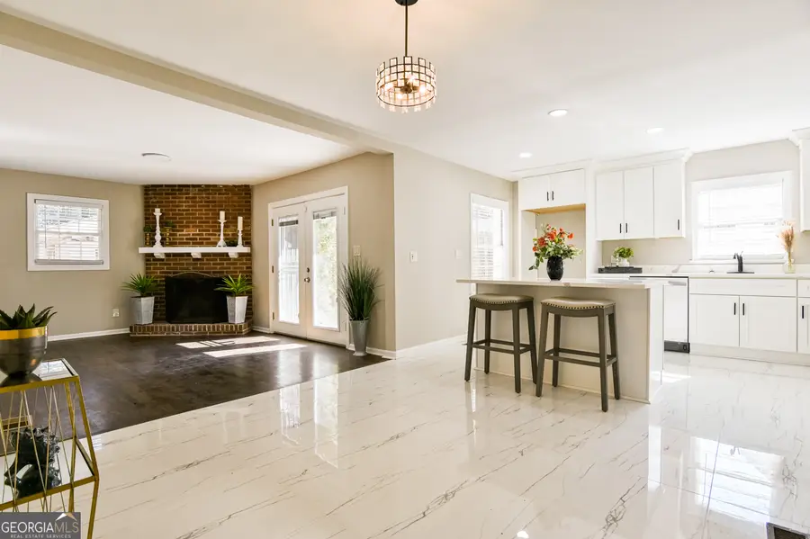 1704 Brewer Boulevard Sw, Atlanta, GA 30310 - #3