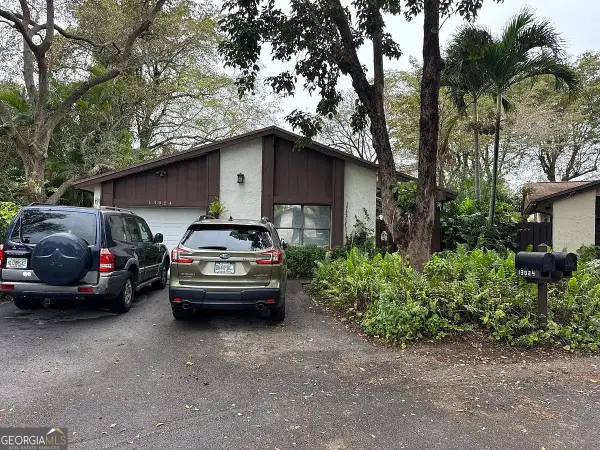 13024 SW 108 Street Circle, Miami, FL 33186