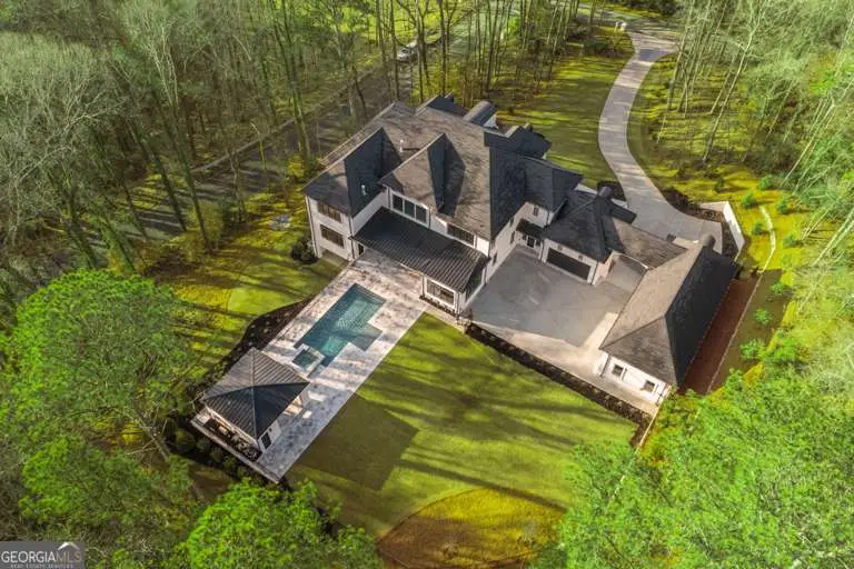 5211 Powers Ferry Road, Sandy Springs, GA 30327 - #2