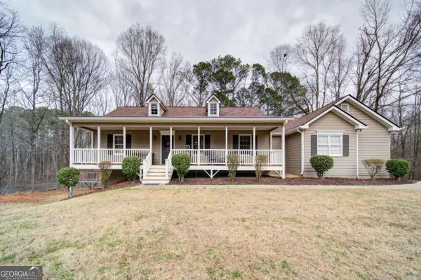 712 Trickum Valley Drive, Woodstock, GA 30188
