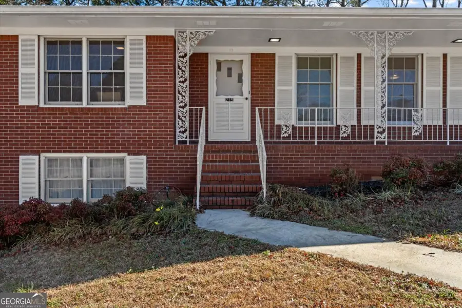 215 Gilbert Road, Fayetteville, GA 30214 - #2