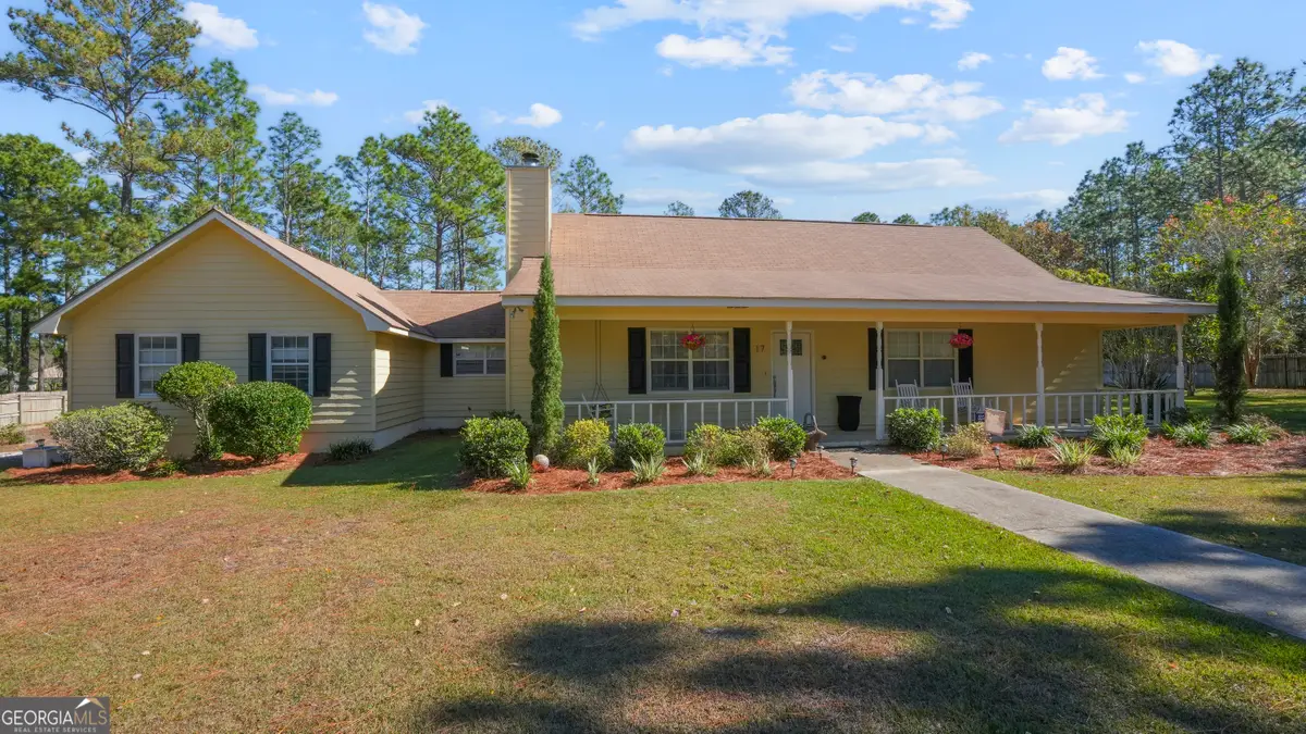 17 Jekyll Island Rd, Jesup, GA 31545 - #1