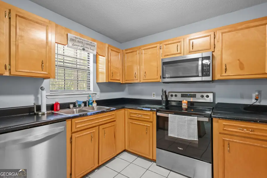 198 Greenwood Street, Jesup, GA 31545 - #3