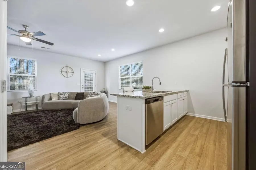 3175 Meadowstone Lane Sw, Atlanta, GA 30331 - #3