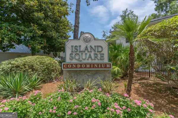 121 S Island Square Drive, St. Simons, GA 31522
