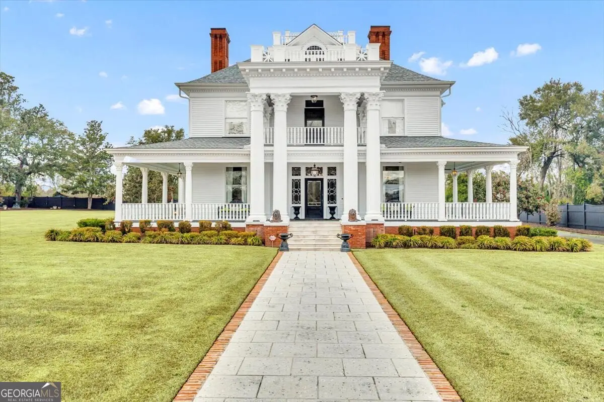 416 W Church Street, Swainsboro, GA 30401 - #1