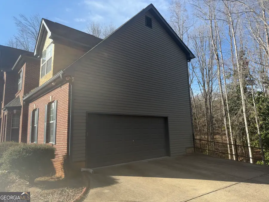 210 Woodcliff Court, Fairburn, GA 30213 - #2