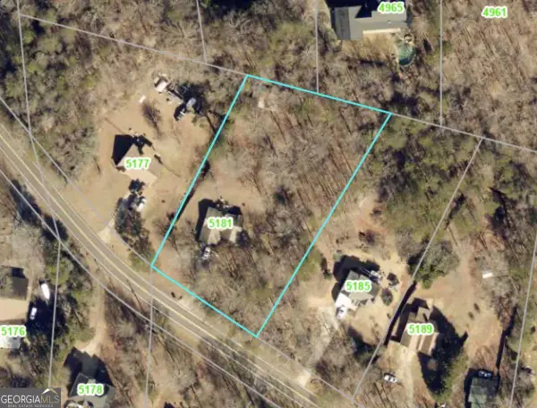 5181 Cash Rd, Flowery Branch, GA 30542