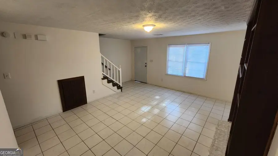 631 Hunting Creek Lane Se, Conyers, GA 30013 - #3