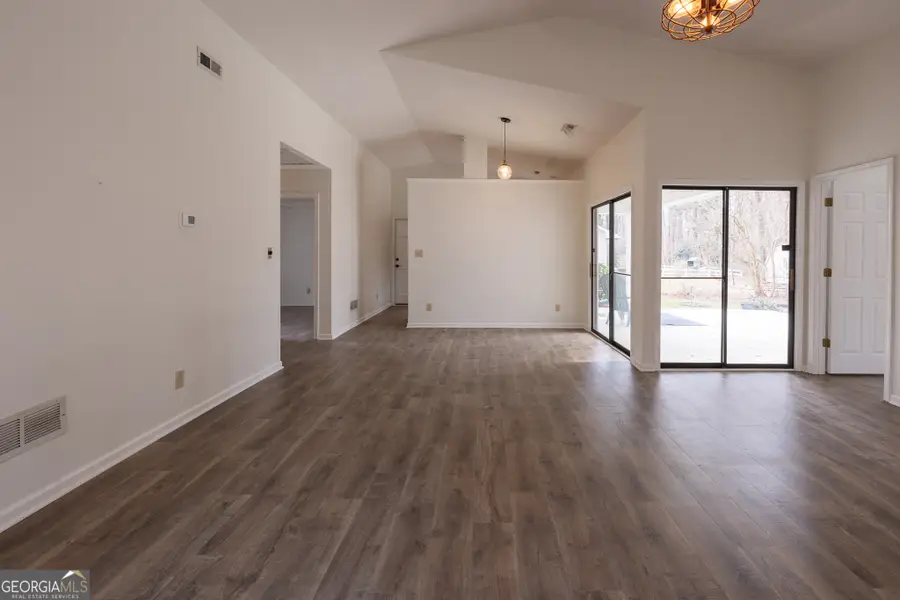 112 Glendale Drive, Peachtree City, GA 30269 - #3