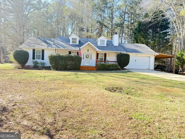 467 Grove Pointe Court #10, Locust Grove, GA 30248