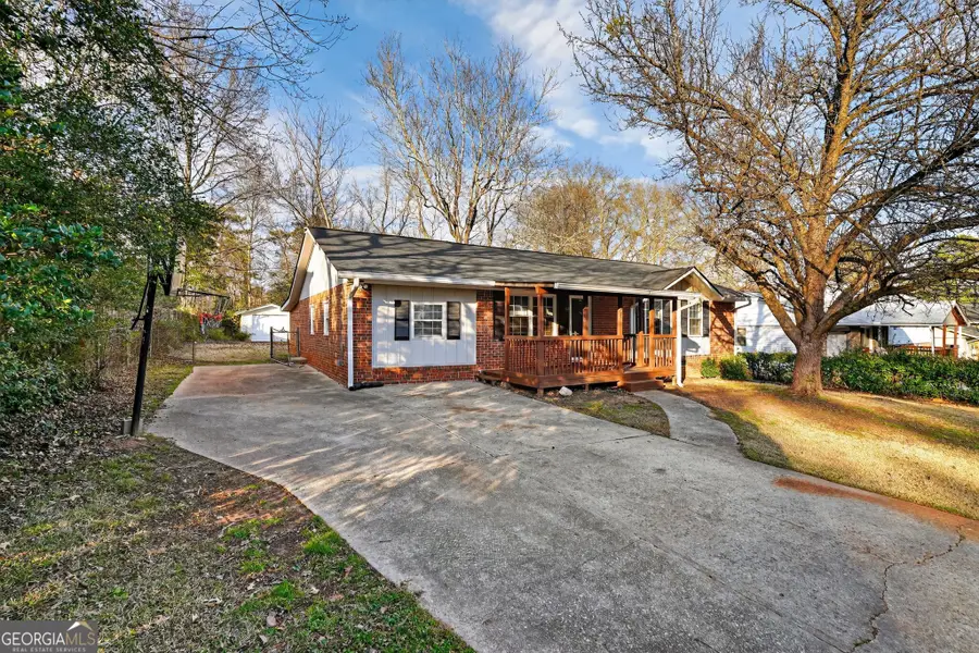 90 Jonathan Road, Riverdale, GA 30274 - #2