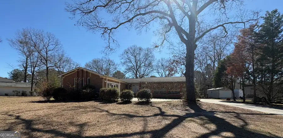 271 Lakeshore Drive, Warner Robins, GA 31088 - #2