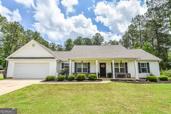 111 Needleleaf Court, Barnesville, GA 30204
