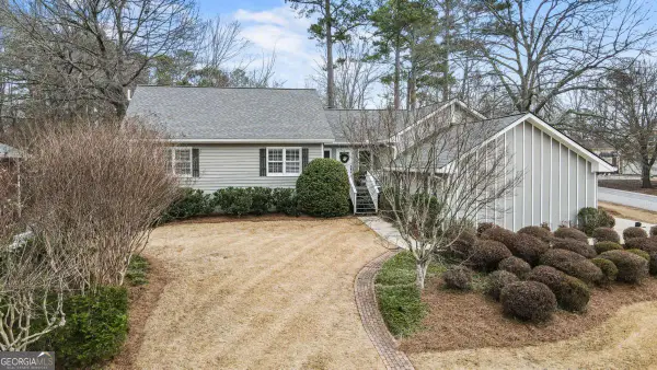 5375 Fox Hill Drive, Peachtree Corners, GA 30092