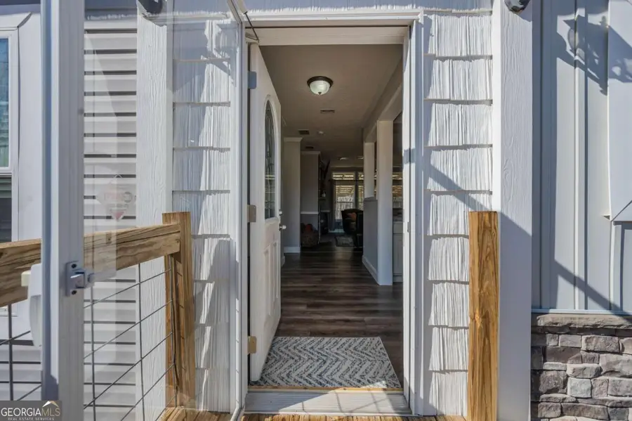 869 Simmons Road, Social Circle, GA 30025 - #2