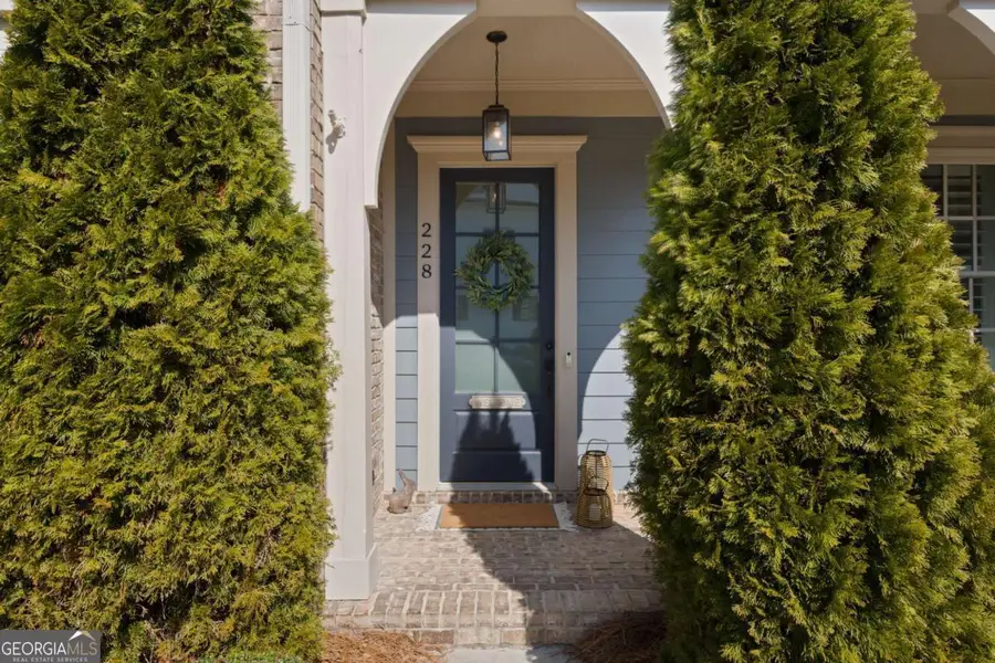 228 Dawson Drive, Woodstock, GA 30188 - #2