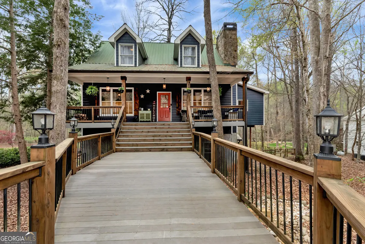 1060 Golden Avenue, Dahlonega, GA 30533 - #1