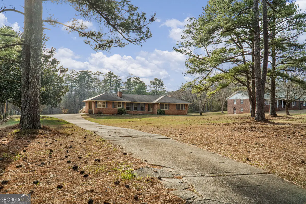 7085 Hobgood Road, Fairburn, GA 30213 - #1