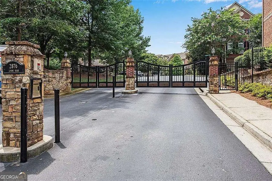 2856 Overlook Trace Ne, Atlanta, GA 30324 - #2