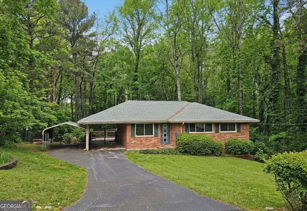 456 Plantation Road Sw, Smyrna, GA 30082