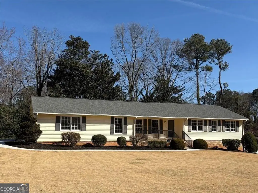 301 E Valley Drive, Marietta, GA 30068 - #1