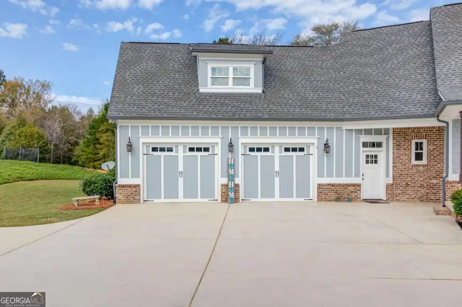 617 Skyland Drive, Hoschton, GA 30548 - #2