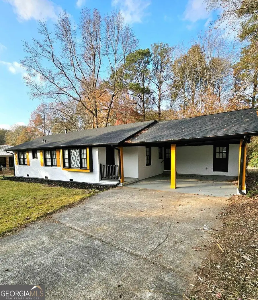 411 E Northwood Drive, Griffin, GA 30223 - #2