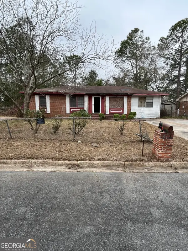 1215 Jamestown Drive, Douglas, GA 31533