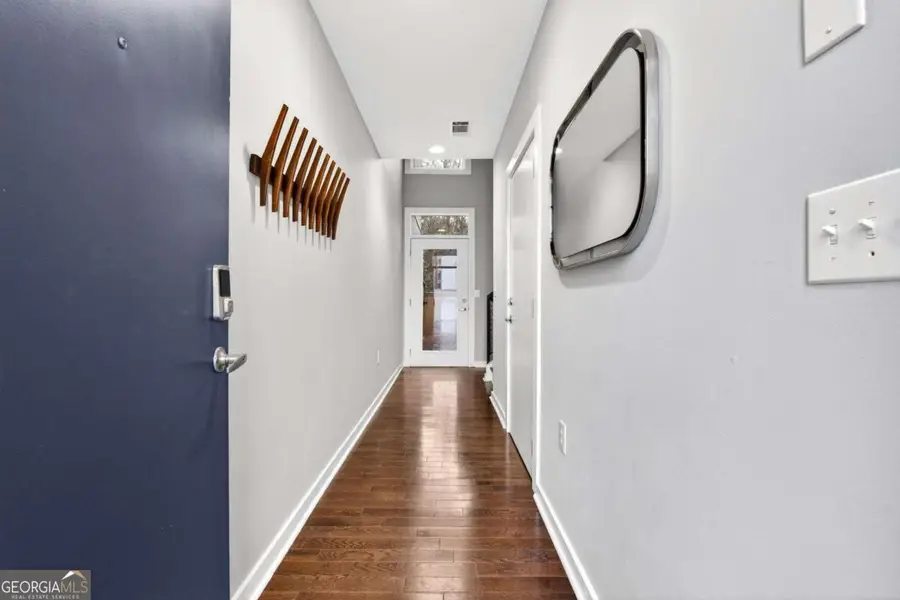 1376 Stirling Circle Nw, Atlanta, GA 30318 - #3