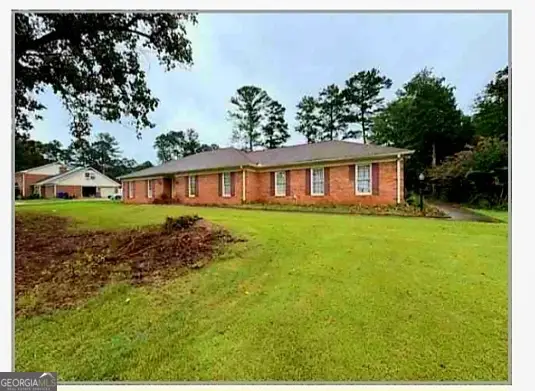 100 Winterthur Court, Fayetteville, GA 30214