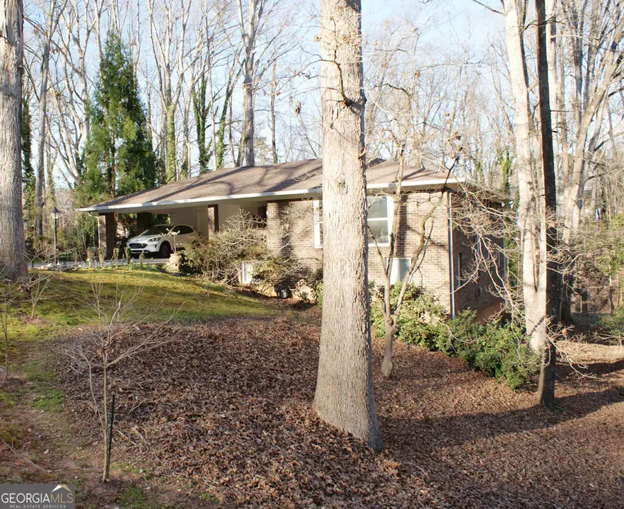 1146 Lakeshore Drive, Gainesville, GA 30501 - #2