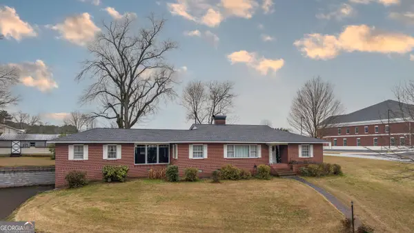 202 Iris Drive, Centre, AL 35960