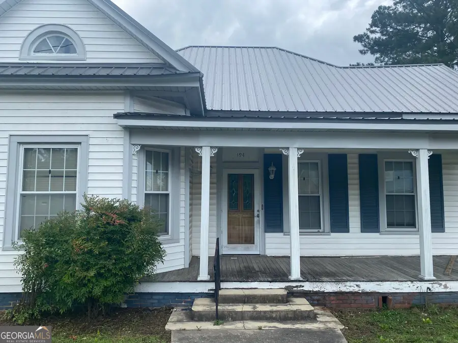 194 W Washington Street, Bethel, NC 27812 - #2