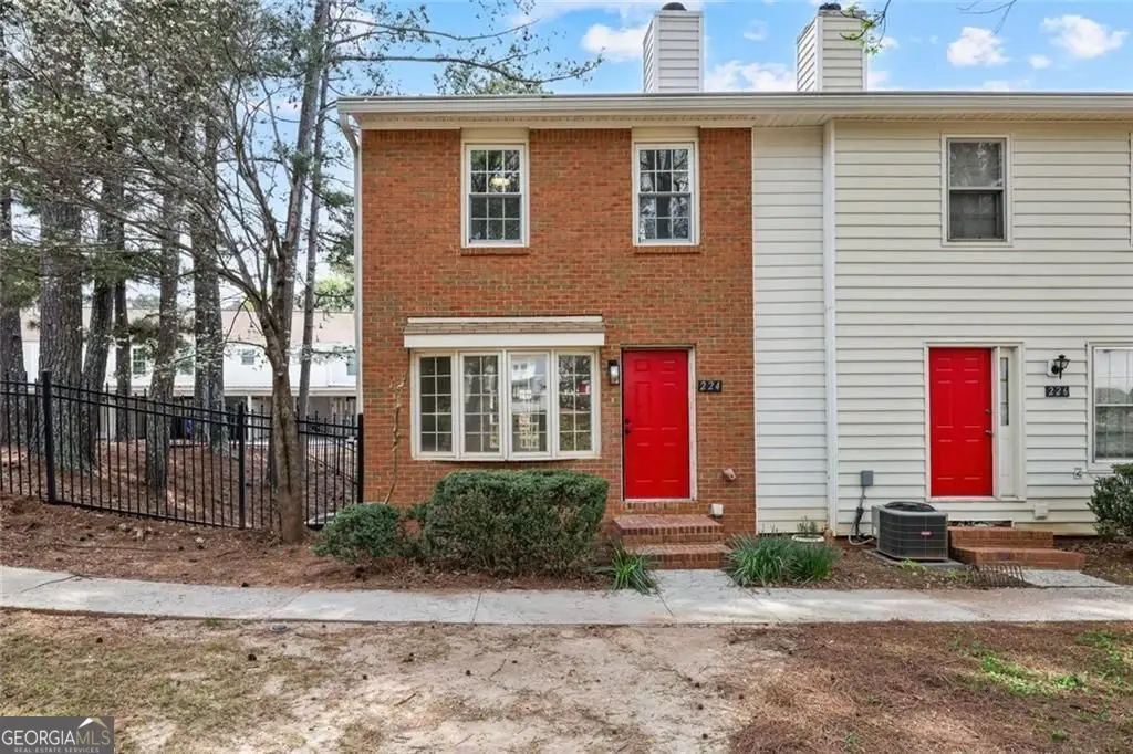 224 Chads Ford Way, Roswell, GA 30076 - #1