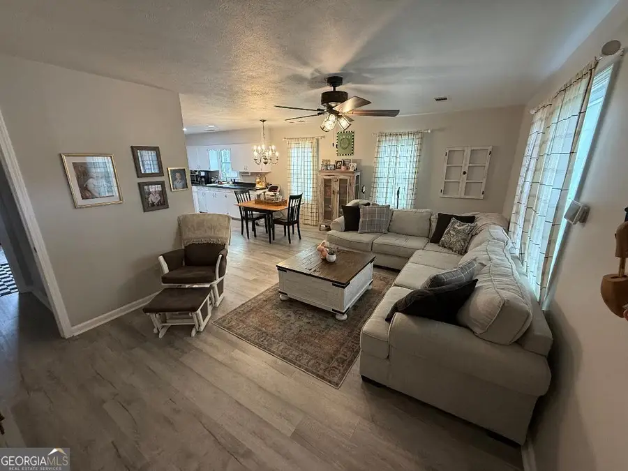 313 Modoc Road, Swainsboro, GA 30401 - #3