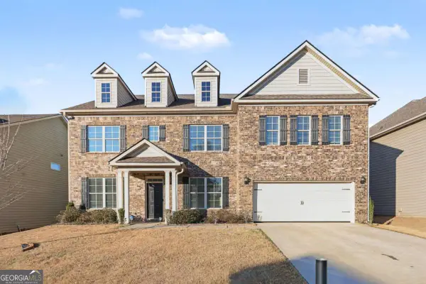 75 Fanleaf Drive, Fairburn, GA 30213