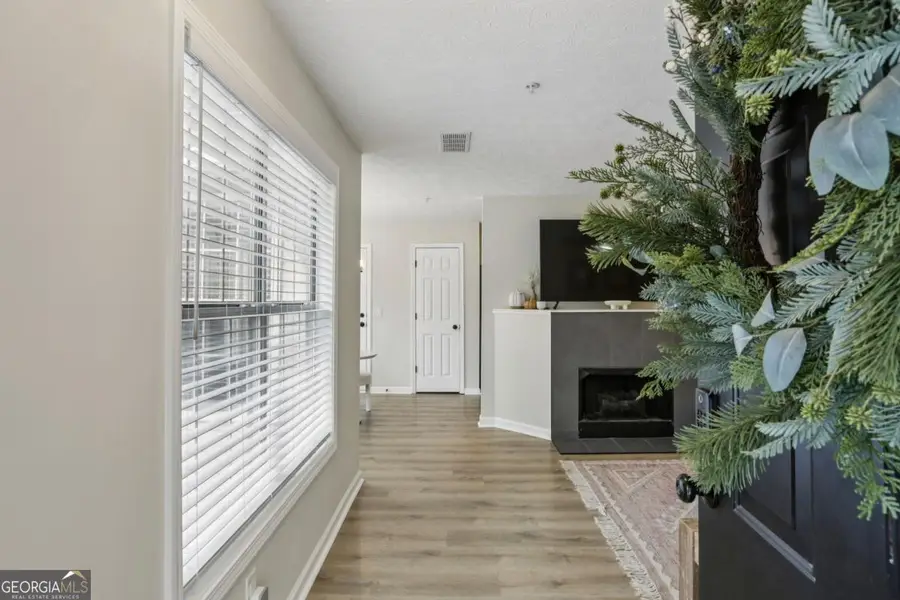 322 Streamside Drive, Roswell, GA 30076 - #2