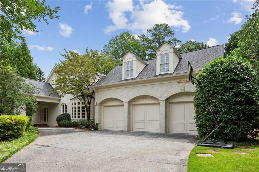 82 Blackland Road Nw, Atlanta, GA 30342 - #2