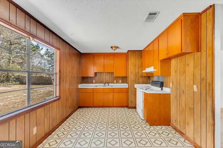 1108 Mary Ann Drive, Hinesville, GA 31313 - #3