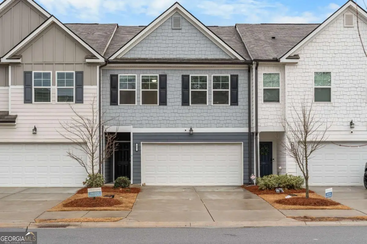 32 Huntley Trace, Hoschton, GA 30548 - #1