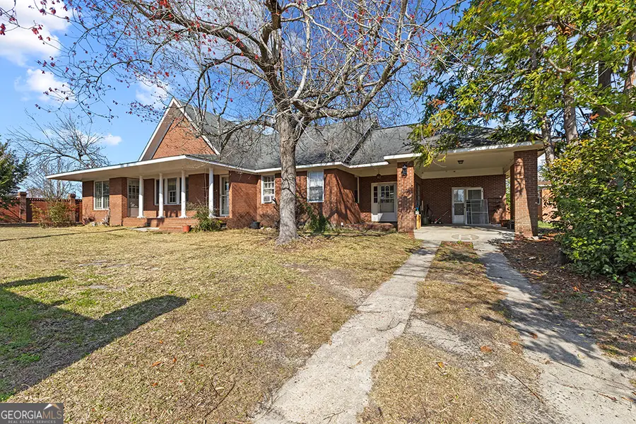 218 A 2nd Street, Glenwood, GA 30428 - #3