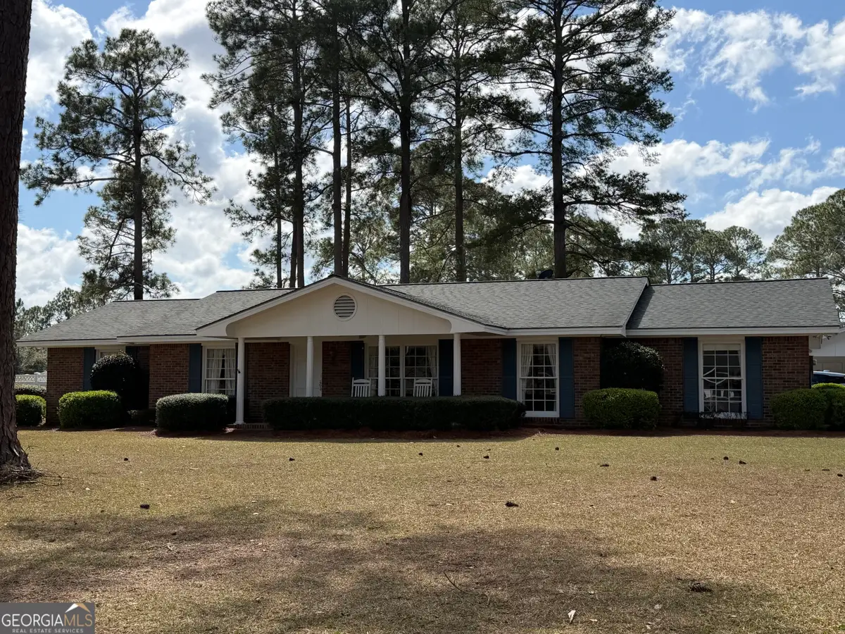 122 Delacy Street, Eastman, GA 31023 - #1