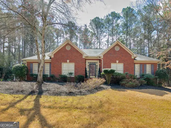 140 Lakeland Circle, Fayetteville, GA 30215