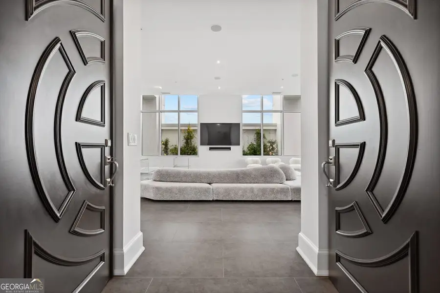 2828 Peachtree Road Nw #P 3300, Atlanta, GA 30305 - #3