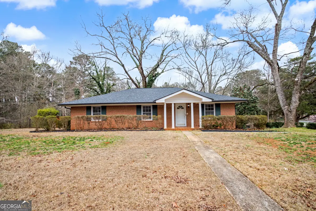 223 Standing Rock Road, Senoia, GA 30276 - #1