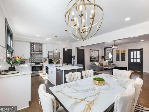 88 Peachtree Memorial Drive Nw #88, Atlanta, GA 30309