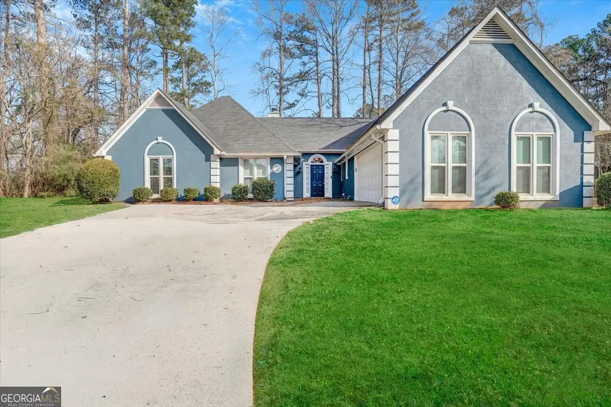 752 Stone Breeze Lane, Stone Mountain, GA 30087 - #1